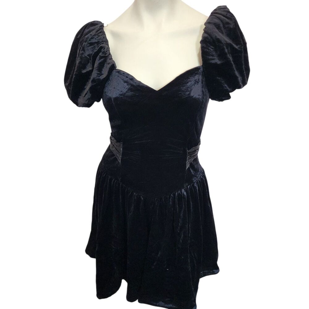 Vintage Black Velvet Puff Sleeve Dress Fit & Flare Sweetheart Party Goth 80s 90s